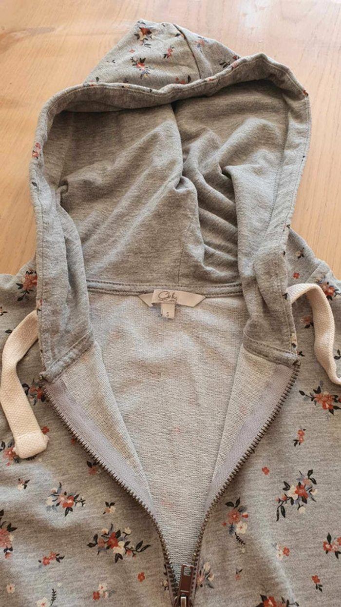 Sweat fin pour fille Taille S de chez C&A - photo numéro 2