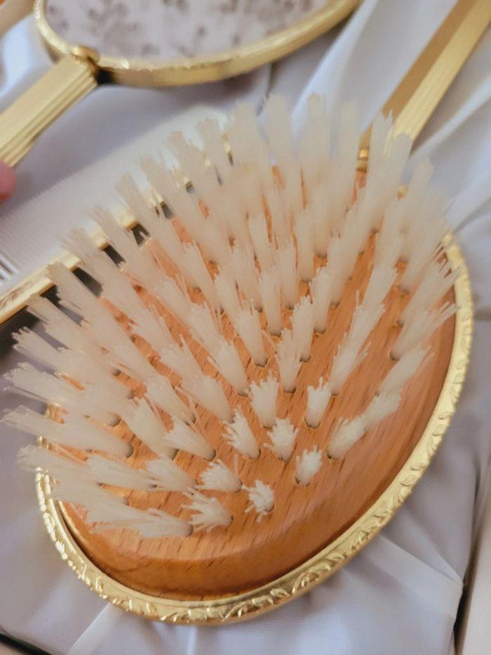 Coffret Accessoires beauté soins vintages brosse à cheveux miroir peigne - photo numéro 11