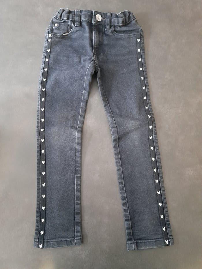 Jeans filles 5 ans - photo numéro 1