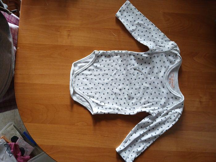 Lot de vêtements bébé 24 mois - photo numéro 9