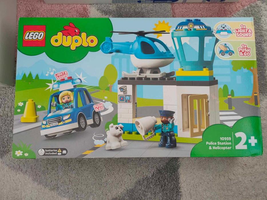 Lego Duplo - Le Comissariat et l'Hélicoptère de la Police - 10959 - ok - photo numéro 1