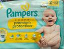 Couche Pampers taille 2