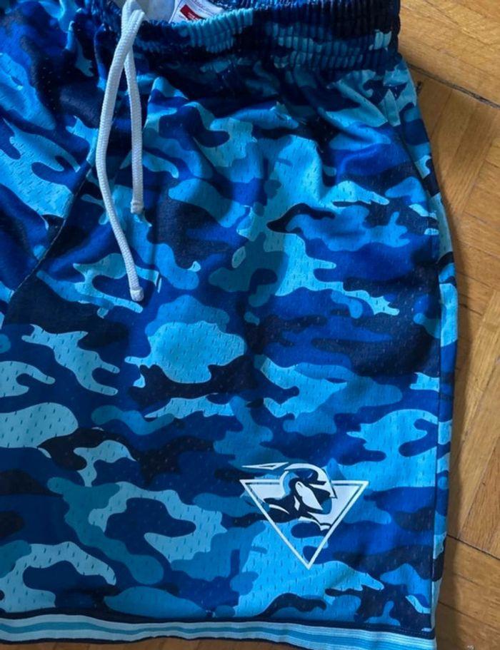 🔵 Short NBA couleur bleu, taille L très bon état 🔵 - photo numéro 3