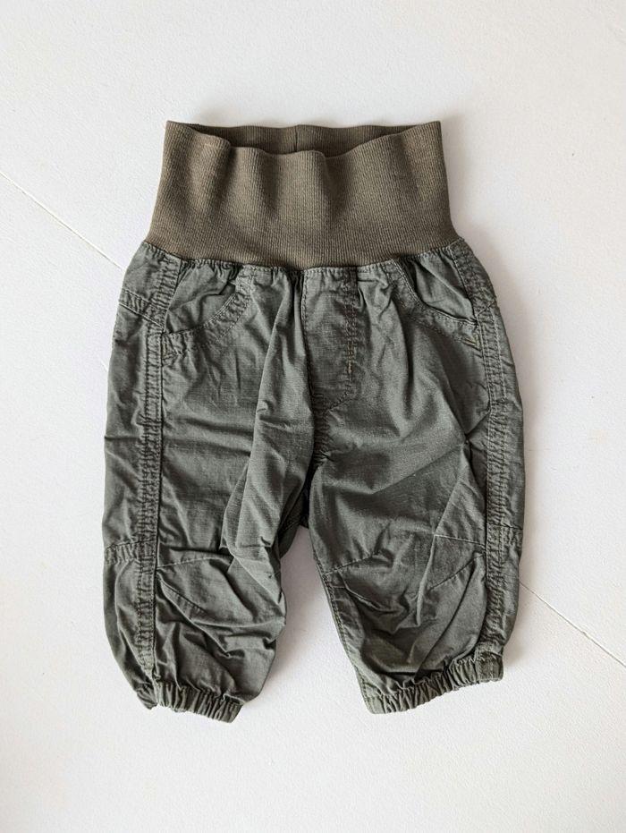 Cargo vert H&M 0/3 mois - photo numéro 1