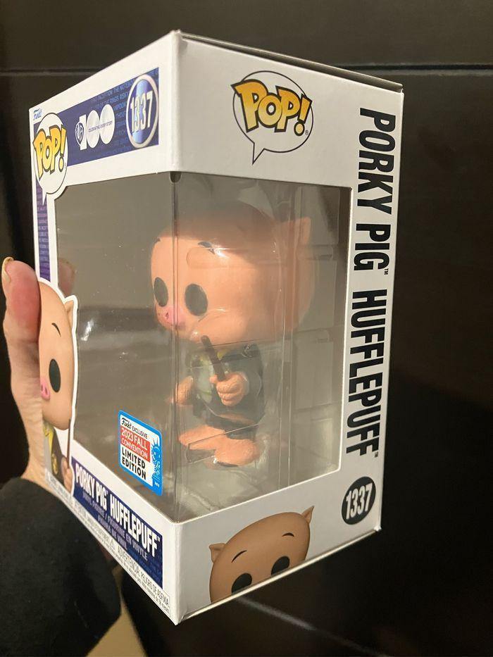 Funko Pop Porky Pig Hufflepuff 1337 - Disney -  Funko Fall Convention 2023 Limited edition - photo numéro 2