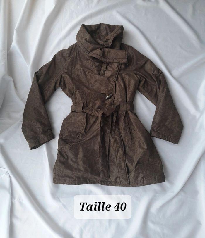 Très beau manteau 🧥 taille 40 - photo numéro 1