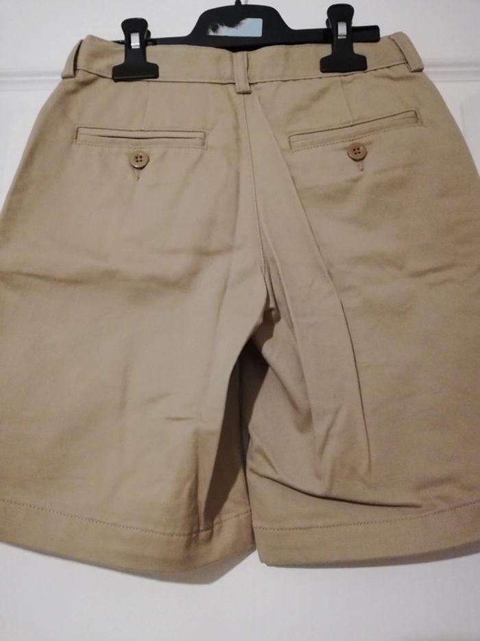 Short beige neuf 8 ans - photo numéro 4