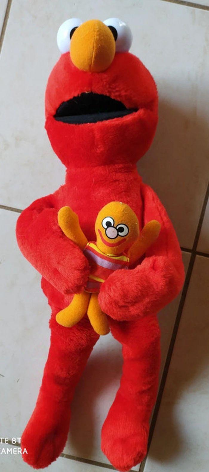 Peluche Elmo - photo numéro 1