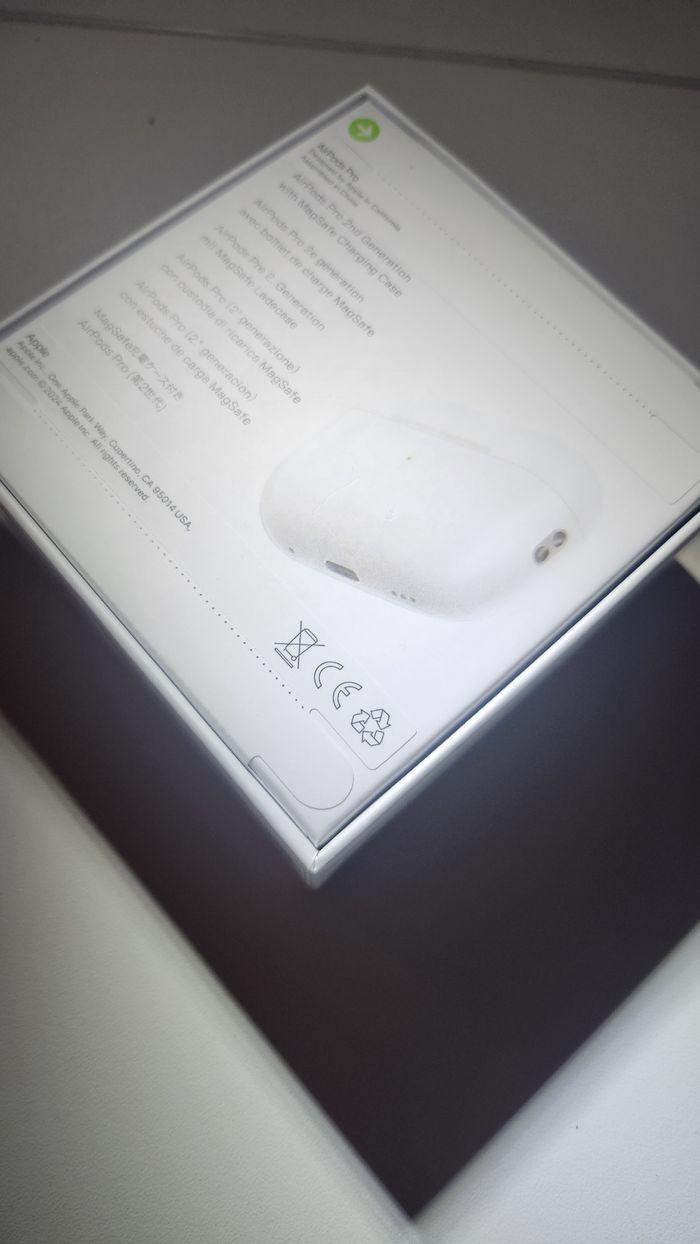 Airpods Pro 2e génération - photo numéro 7