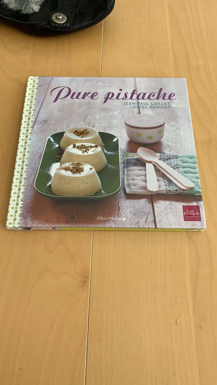 Livre Pure pistache - photo numéro 1