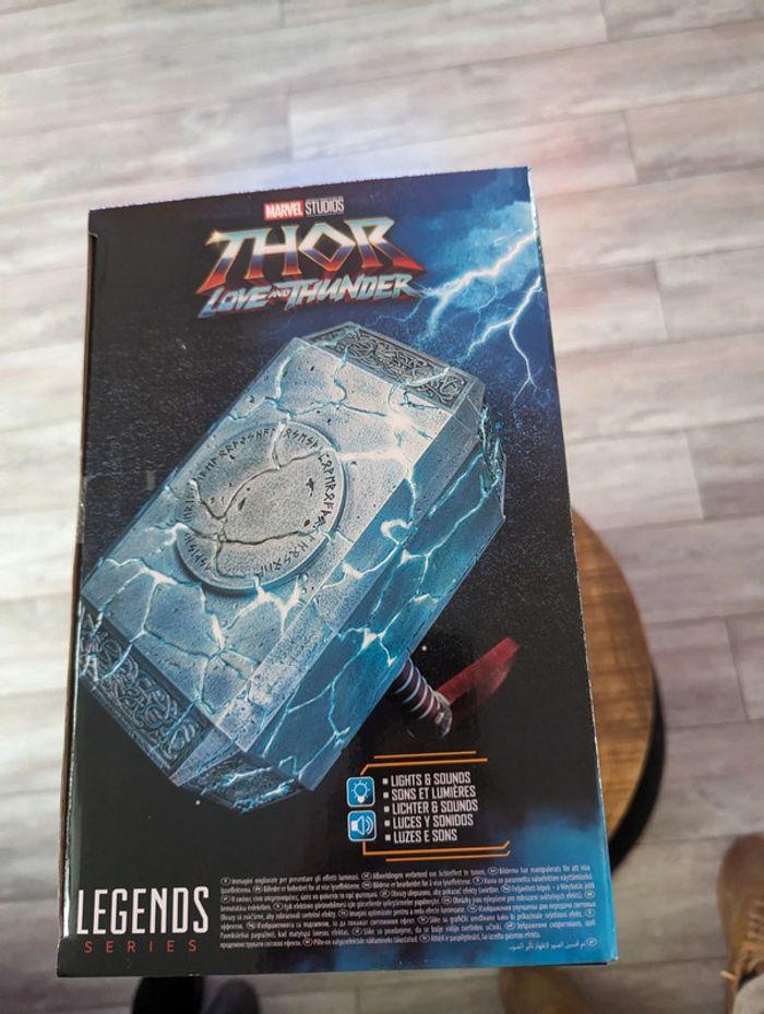 Hasbro Réplique Marvel Thor Love and Thunder Marteau électronique Mjolnir

Neuf - photo numéro 5