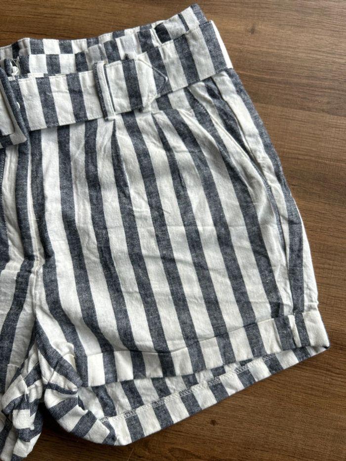 Short rayures Pimkie bleu marine/blanc taille 38 - photo numéro 4