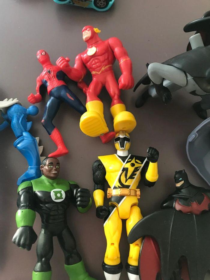 Lot 10 figurines Marvel Power rangers - photo numéro 7