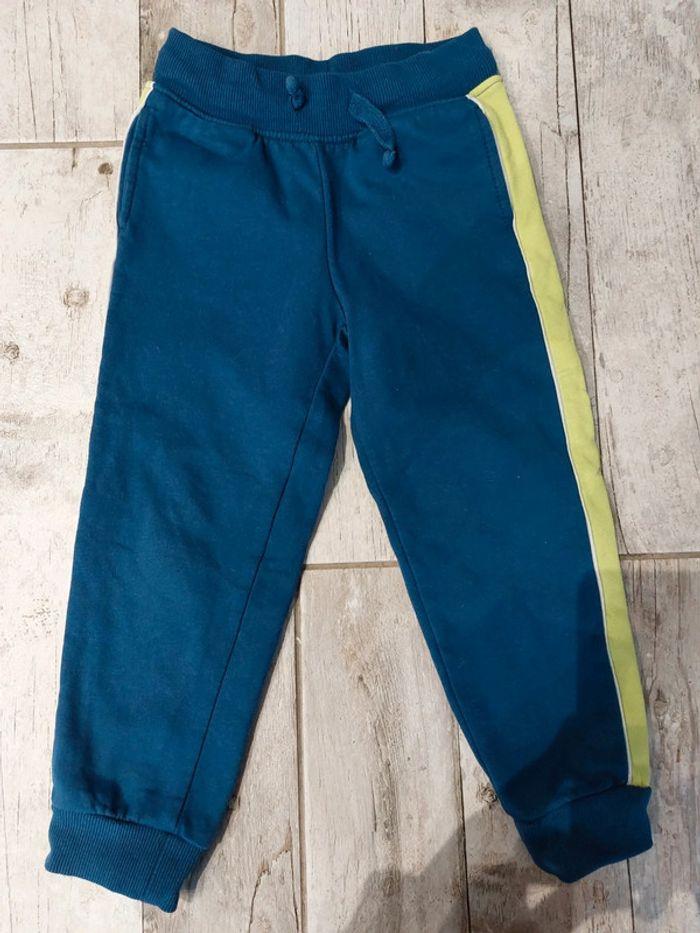 Pantalon 98 cm - photo numéro 1