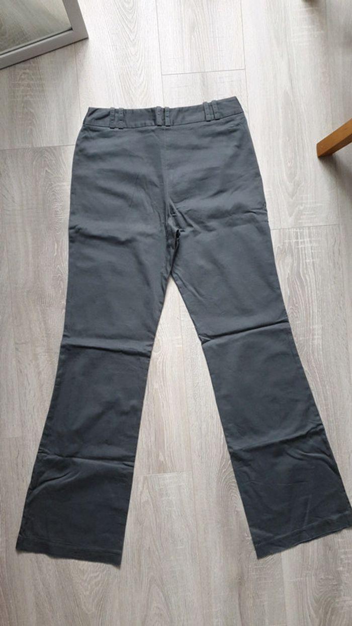 Pantalon gris légèrement irisé - photo numéro 2