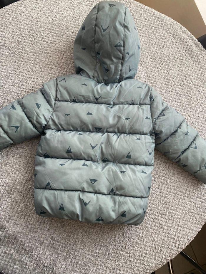 Manteau avec capuche (4ans) - photo numéro 2