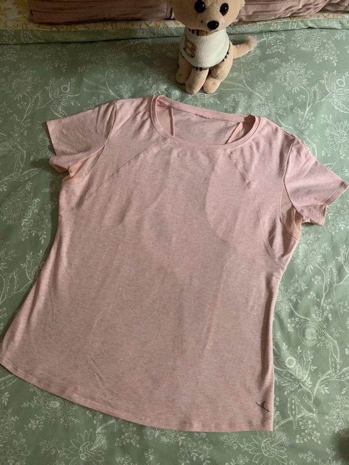 Teeshirt de sport rose taille 42 - photo numéro 1