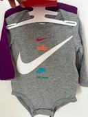 Lot 2 bodies Nike