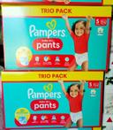 Lot de couches Pampers pants taille 5