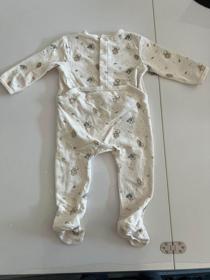 Lot de 4 pyjama kiabi ( 3 en 18 mois le gris en 12 mois) - photo numéro 11