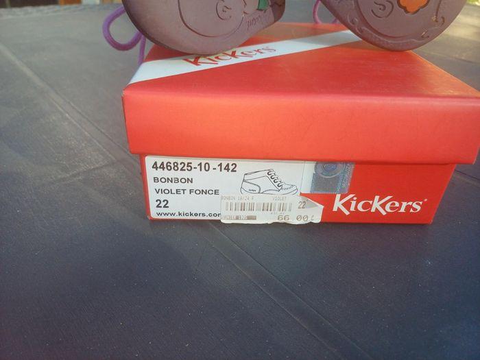 Chaussures kickers pointure 22 - photo numéro 2