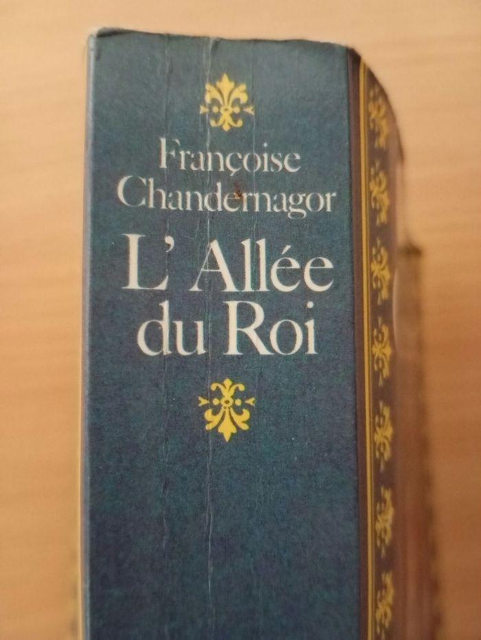 L'allée du Roi , de Françoise Chandernagor - photo numéro 3