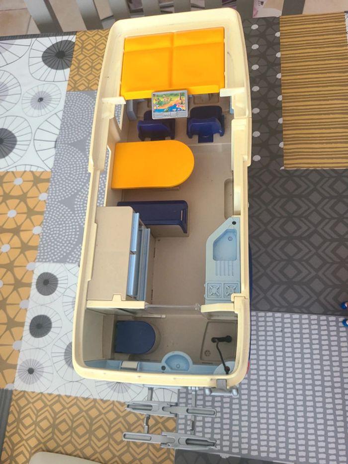 Camping car playmobil avec sa boite - photo numéro 4