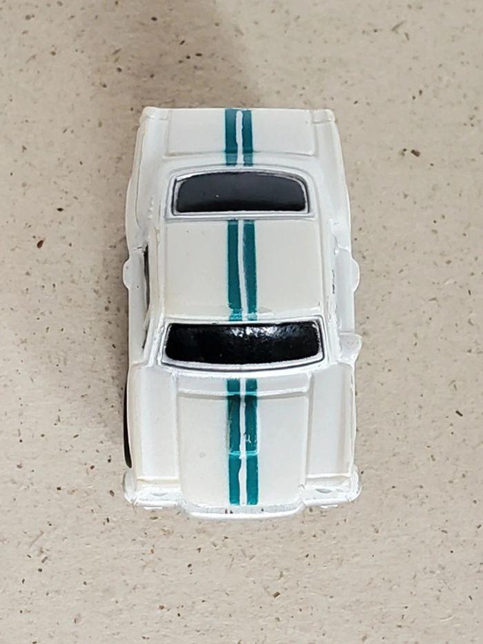 Micro machines Galoob - Ford Mustang blanche - photo numéro 7