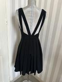 Robe noire Claudie Pierlot T:38 mod:rencontre