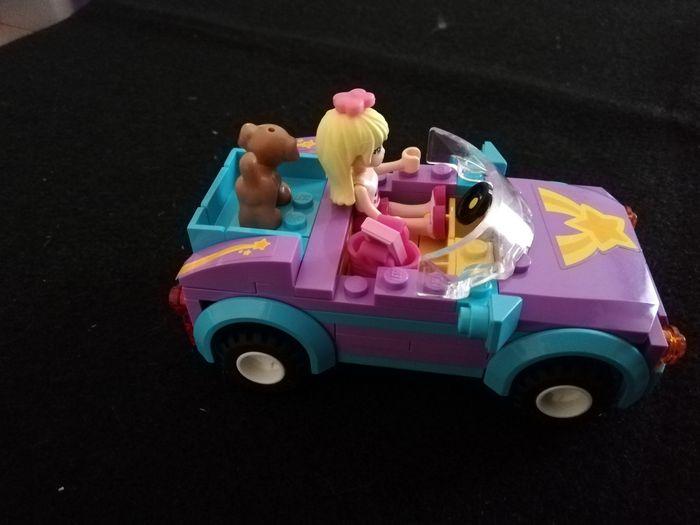 Lego Friends, le cabriolet de Stéphanie - photo numéro 4