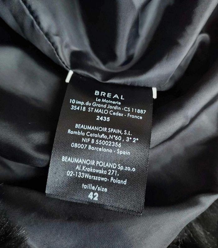 Superbe veste noire Bréal imitation fourrure
Taille 42 - photo numéro 6