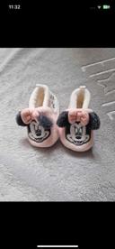 Chaussons bébé minnie