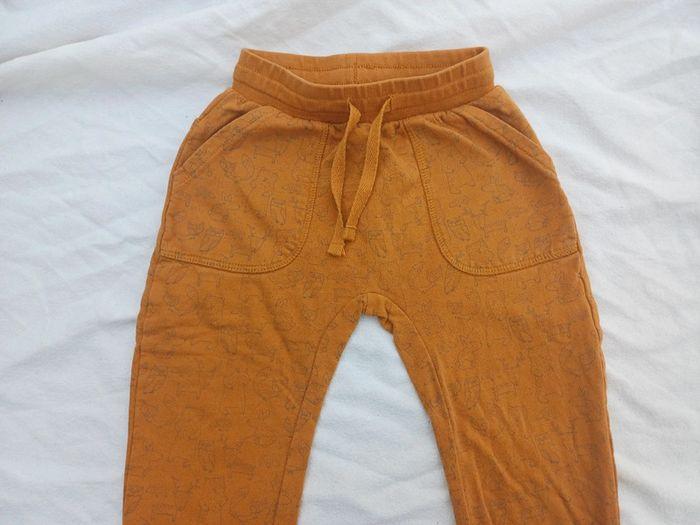 Lot de 3 pantalons taille 18 mois - photo numéro 3