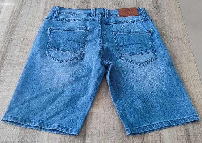 Short en jean Ozark marque Lee Cooper taille 41 pour homme - photo numéro 4