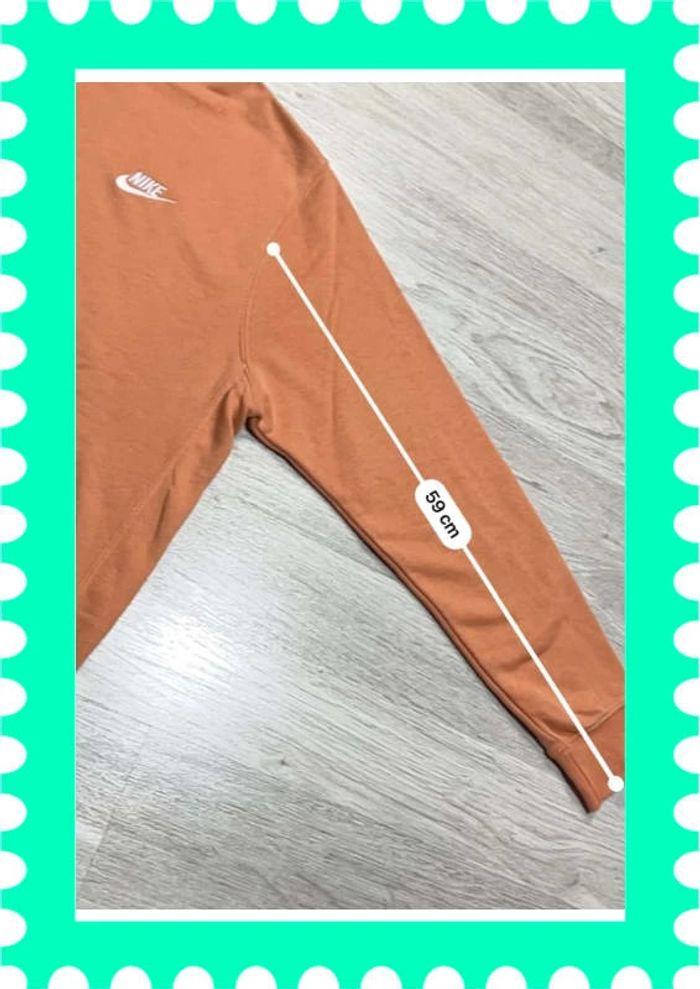 👕 Sweat à capuche Nike logo brodé Orange Taille M 👕 - photo numéro 5