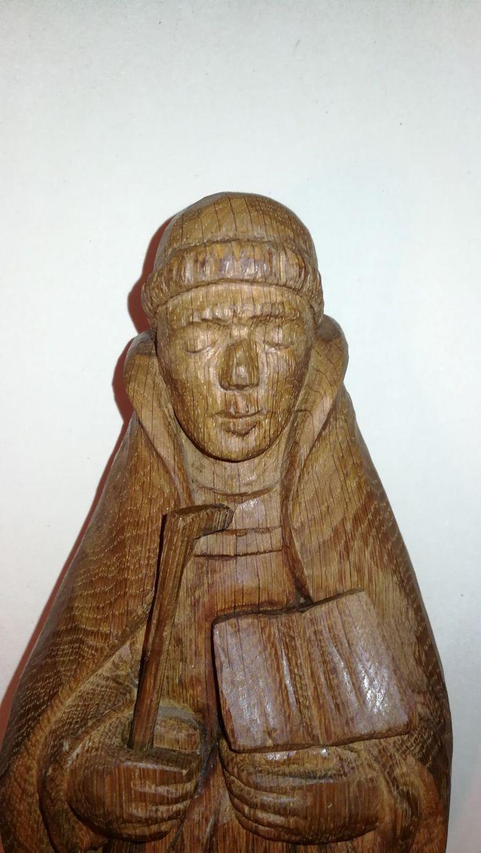 Statuette vintage en bois massif représentant l'abbé St Méen - photo numéro 1