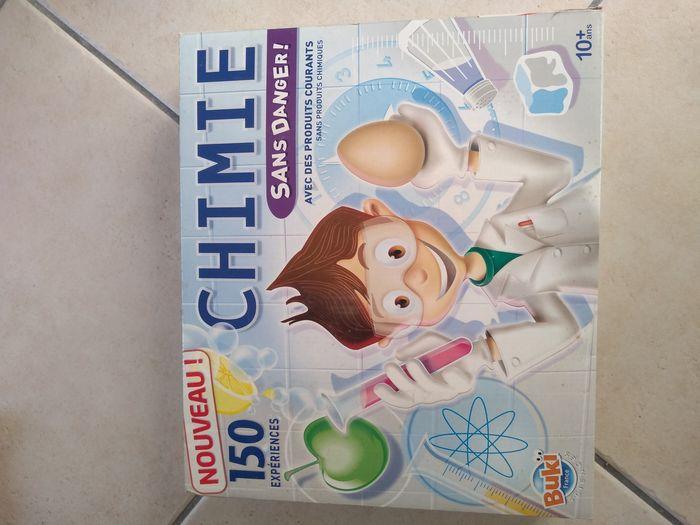 Jeu de chimie