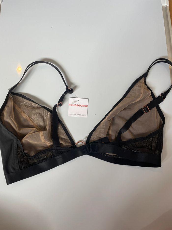 Soutien gorge Rouge gorge noir, neuf, taille 95D valeur 33€ - photo numéro 3