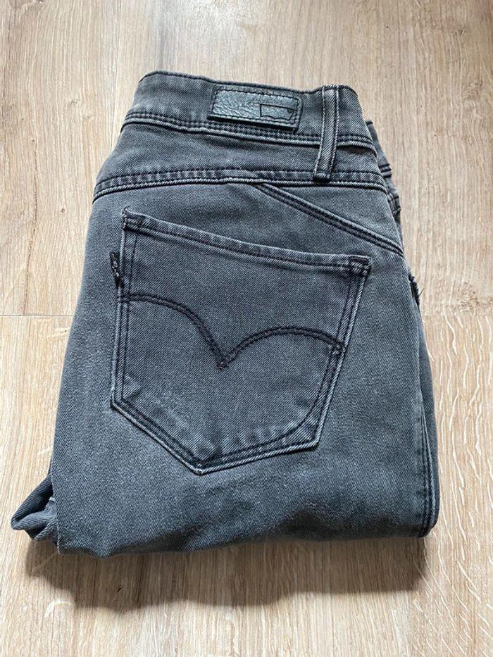 Jeans Levi’s Gris w26 l32 - photo numéro 1