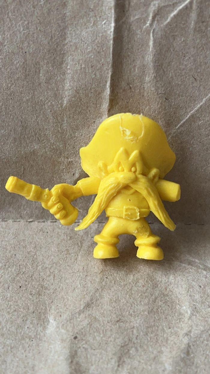 Looney tunes - fin années 60 - figurine rare Sam le pirate 3cm - photo numéro 1