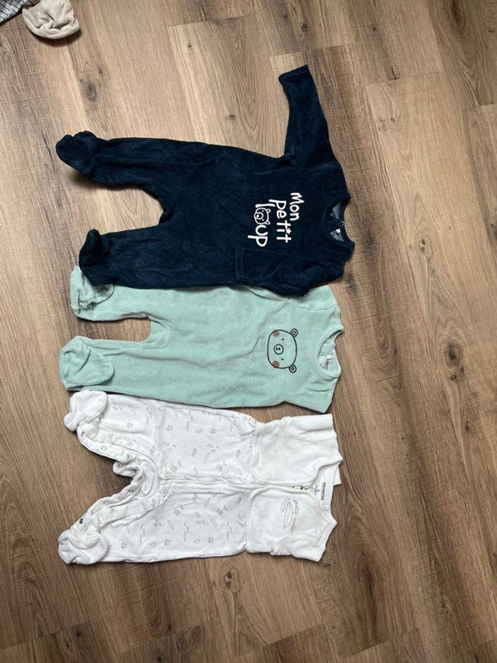 Lot de 3 pyjamas 6 mois - photo numéro 1