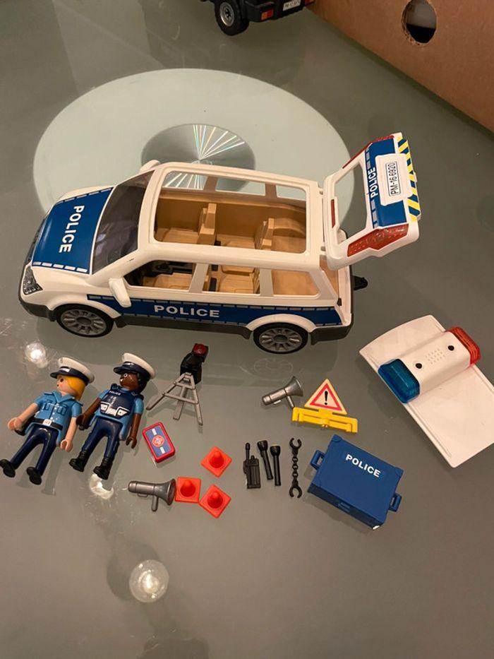 Playmobil 6920 voiture police - photo numéro 1