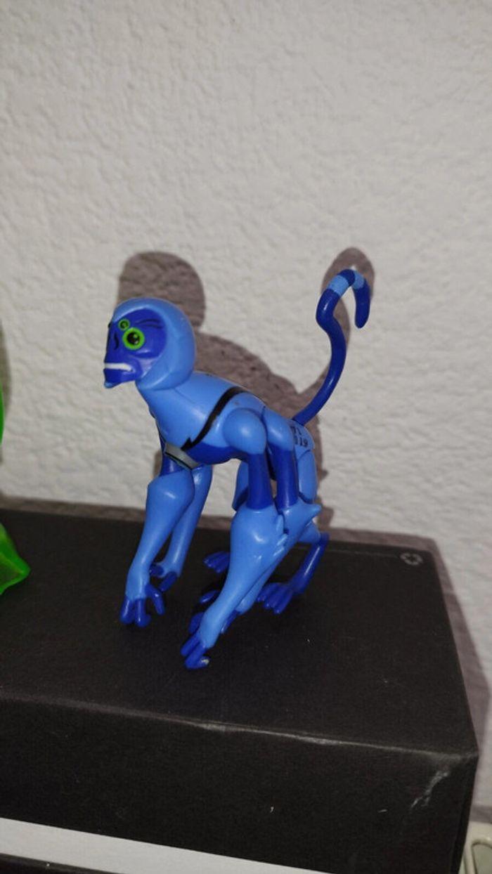 Figurine Ben 10 Spidermonkey Arachno singe action figure rare ten dix