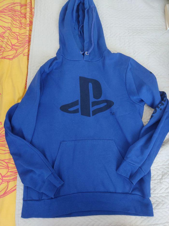 Pull PlayStation - photo numéro 1