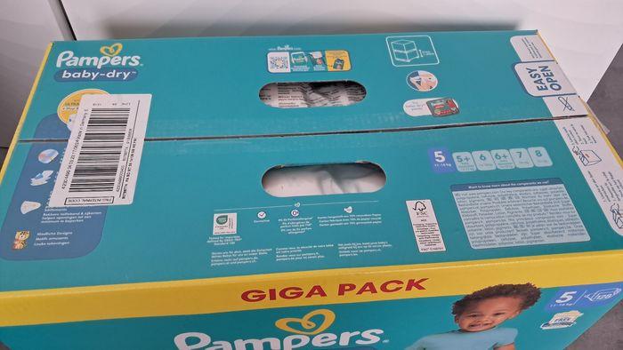 Couches pampers Taille 5 - photo numéro 2