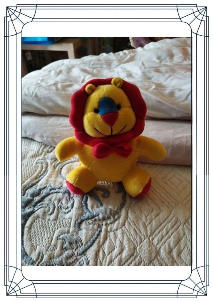 Mini peluche lion rouge et jaune - photo numéro 4