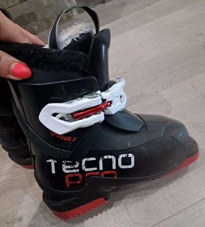 Chaussures de ski enfant taille 27 - photo numéro 2