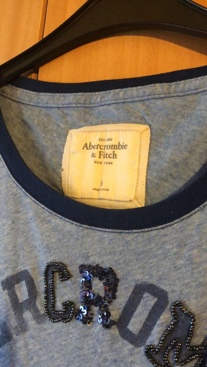 T-shirt abercrombie - photo numéro 2