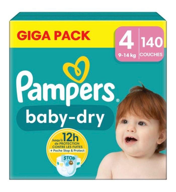 1 carton de couches Pampers taille 4