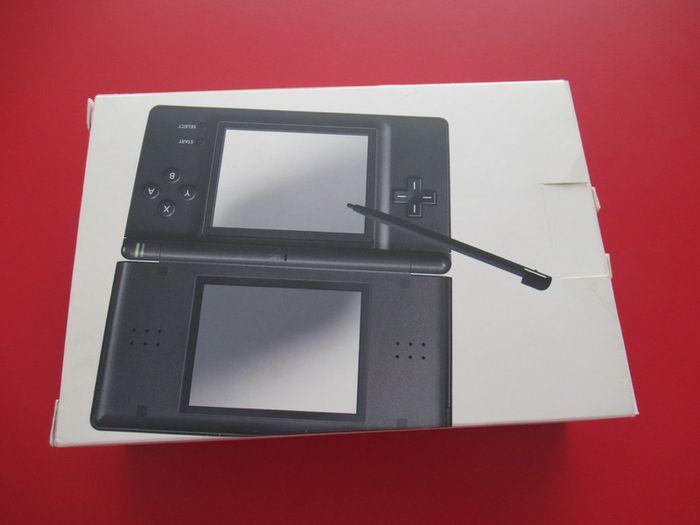 Console DS Lite Noire - photo numéro 7